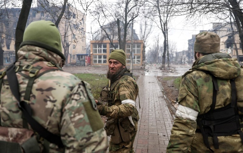 Avertismentul armatei franceze: În 10 zile, Rusia ar putea declanșa o "ofensivă pe scară largă" în Donbas