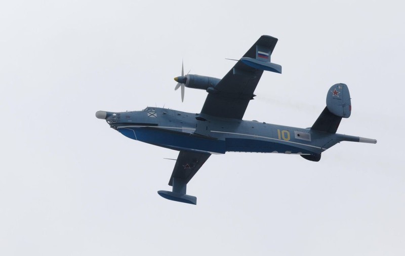 Ucraina a lovit pentru prima oară două avioane amfibii rusești în Crimeea ocupată, susține serviciul de informații