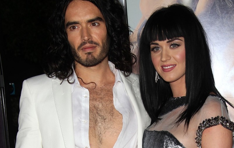 Katy Perry va pleca de două ori în luna de miere