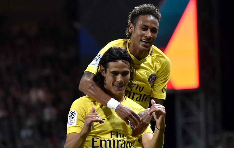 Neymar și Cavani au urcat pe locul secund în clasamentul golgheterilor Ligii Campionilor