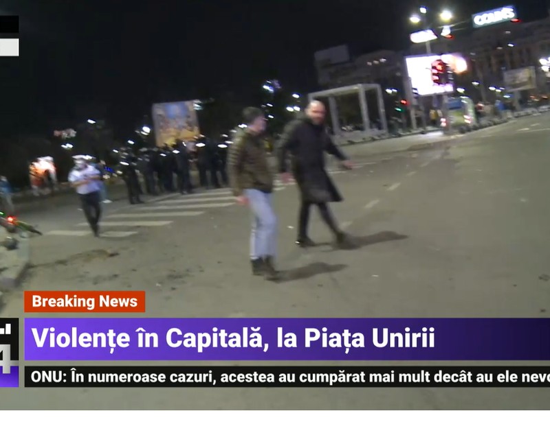 Protestul anti-restricții din Capitală, încheiat cu violențe și arestări. Manifestații și în alte orașe din țară