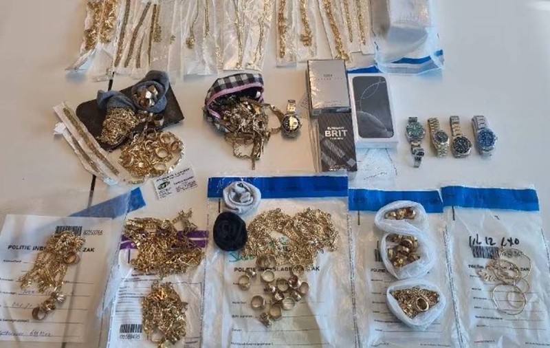 Mai mulți români au pus la cale un plan prin care să facă bani, în Olanda: „Sunt din Dubai și sunt un om de afaceri de succes”