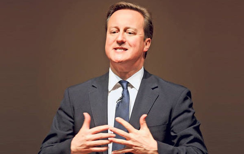 David Cameron a cumpărat o mașină  second hand pentru soția sa. Ce vehicul a ales și cât a costat