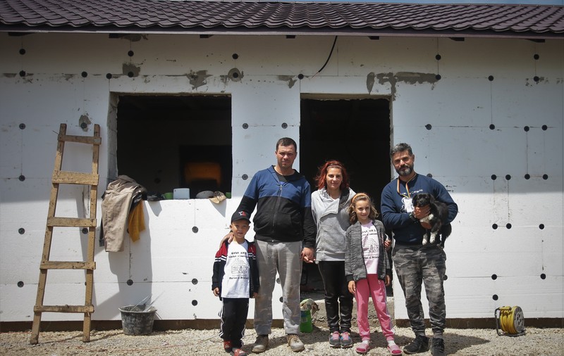 REPORTAJ. O familie cu doi copii din Tulcea a primit un cadou neașteptat de la românii din străinătate: „Pentru așa ceva nu strângeam bani într-o viață”