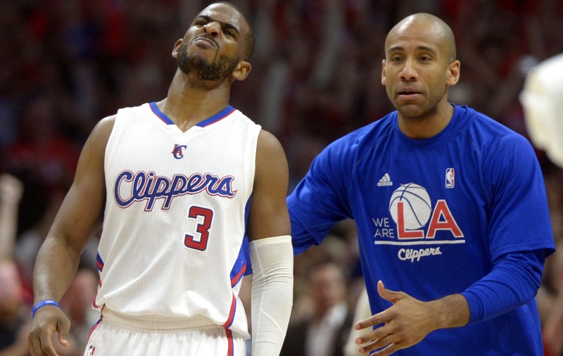 Deși accidentat, Chris Paul și-a calificat eroic echipa în semifinale