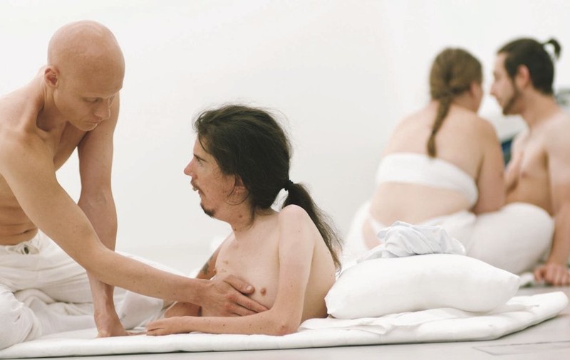 CRONICĂ DE FILM/ “Touch me not” al Adinei Pintilie, câștigătorul Ursului de Aur, te provoacă să ieși din zona de confort