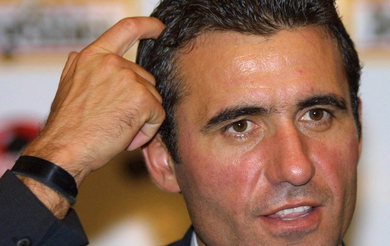 Hagi scrie o carte! ”Mi-a plăcut mai mult gramatica decât compunerea. Chiar dacă voi spuneți că mai greșesc...”