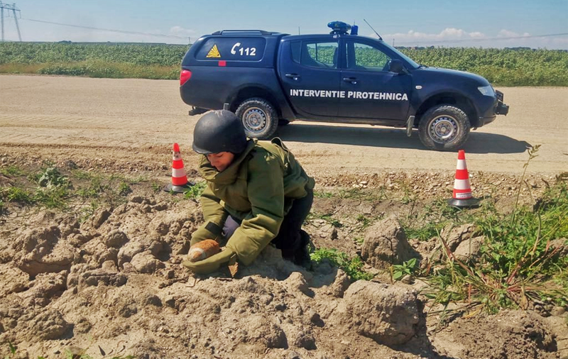 Singura femeie pirotehnist din România: „s-a bătut” cu șase bărbați ca să obțină jobul: „Teama mă ține în viață!”