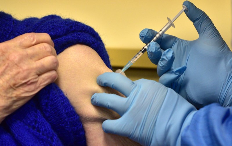 Slovenia suspendă temporar vaccinarea anti-COVID cu serul Johnson & Johnson