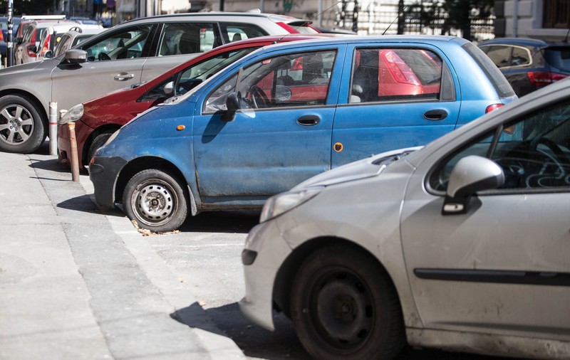 „Taxa Oxigen”, în dubiu. Amenzile trebuie să intre în vigoare de la 1 martie, dar Firea face referendum online