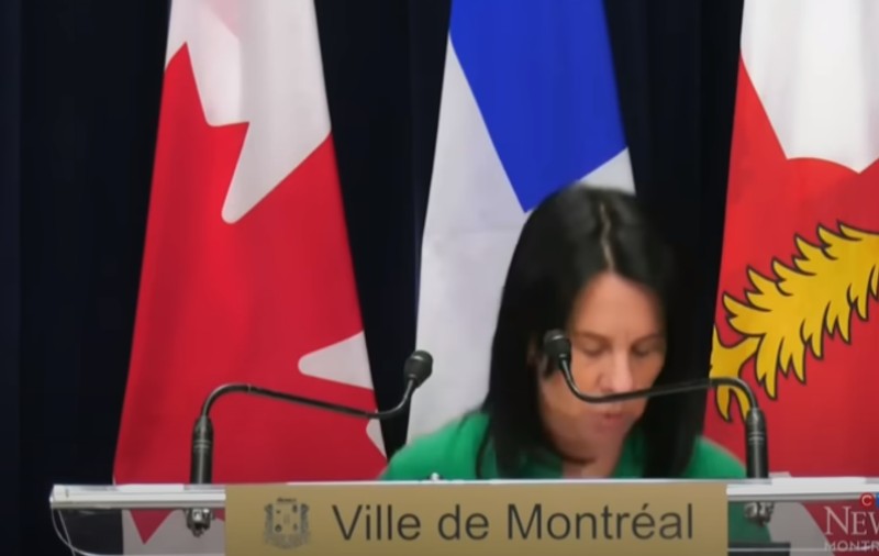 Momentul în care primărița din Montreal cade din picioare, în timpul unei conferințe de presă: „Sperăm să-ți revii rapid în formă”