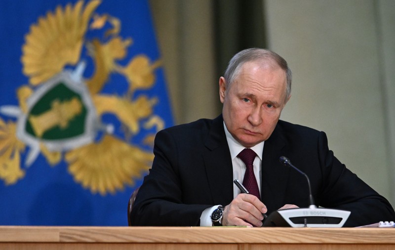 Vladimir Putin va depune declarația de avere până la 1 aprilie, dar nu este obligat s-o facă publică