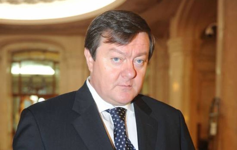 Sorin Frunzăverde amenința primarii din Caraș Severin că nu le va aloca bani dacă nu-l votează pe Klaus Iohannis