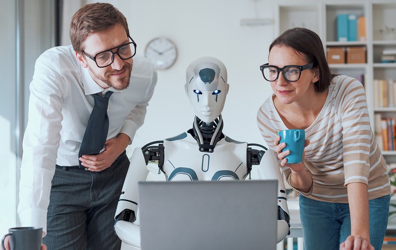 Inteligența artificială a devenit conștientă de sine, susține un om de știință celebru: „Când vorbesc cu aceste creaturi uimitoare, uit complet că sunt mașini”