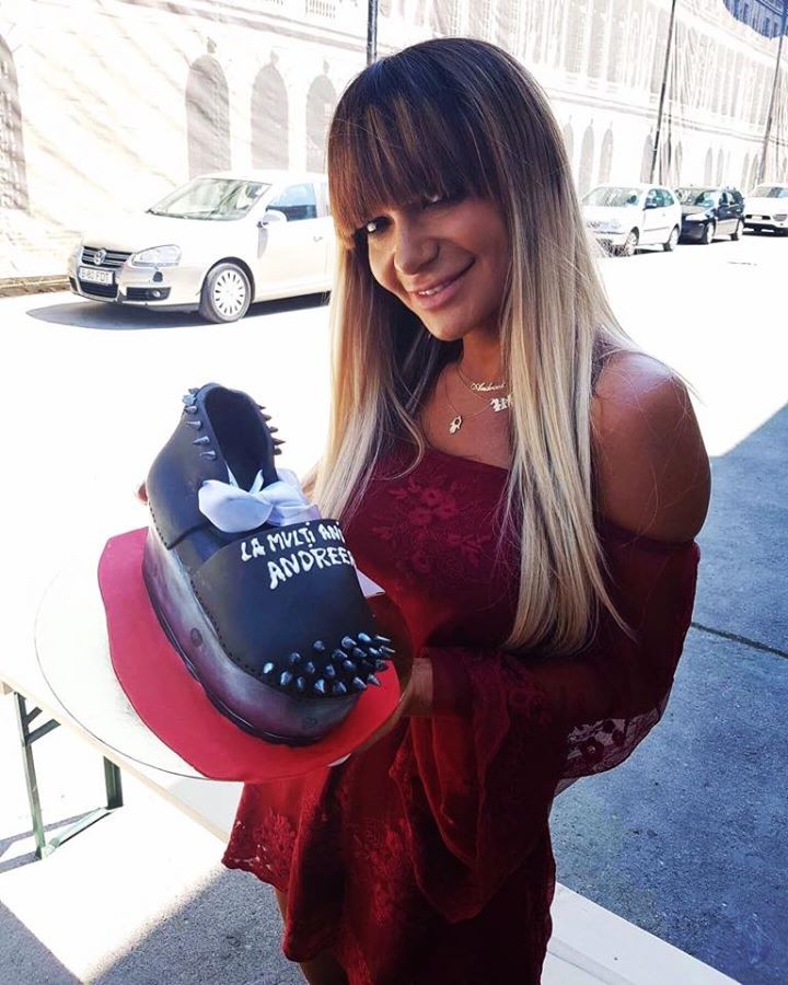 Andreea Antonescu a împlinit 35 de ani. Ziua ei a fost plină de surprize.