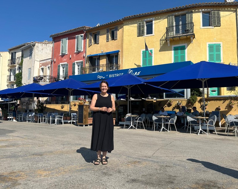 Libertatea a vorbit cu legendarul Michel Platini, care s-a retras la Cassis, pe malul Mediteranei. Cât costă să mănânci la restaurantul marelui „Platoche”