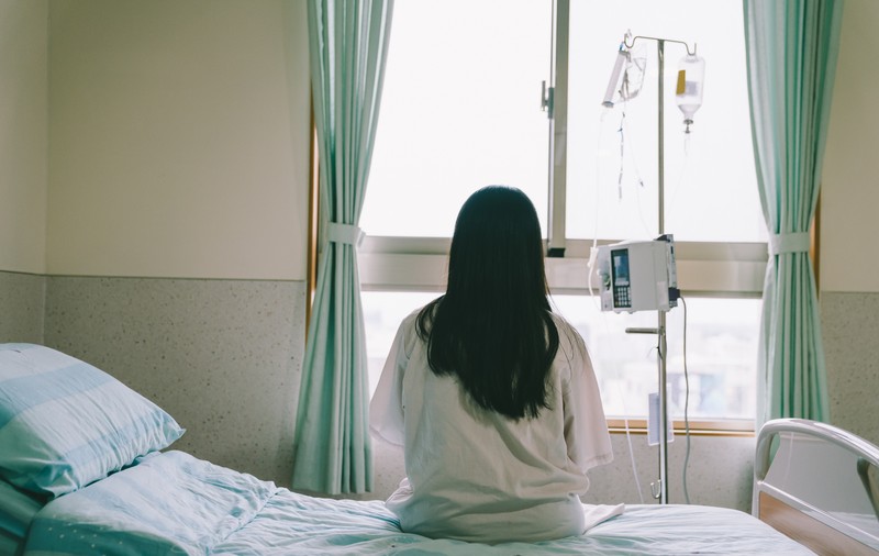 Cazul unei eleve premiante, care a ajuns la spital, a șocat o comunitate din Vaslui. „Probabil lipsa educației sexuale a condus la această tragedie” 