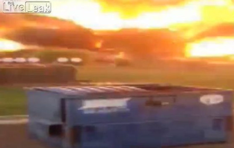 Uite aici momentul celei de-a doua explozii de la fabrica din Texas! | VIDEO ŞOCANT