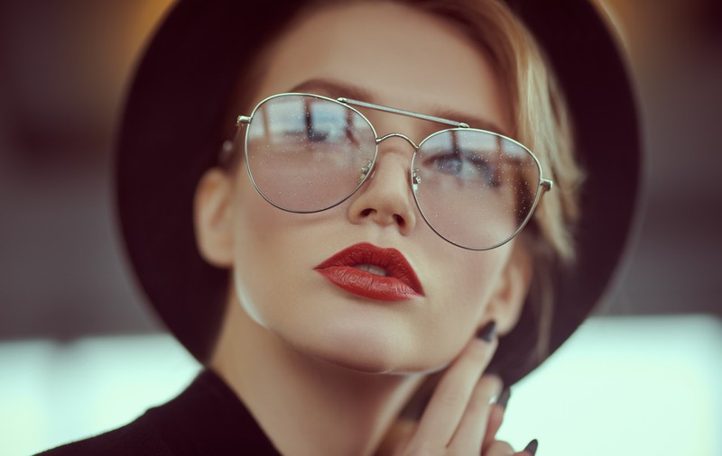 Ce modele de rame de ochelari sunt la modă în 2021?