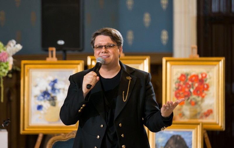 GALERIE FOTO/ Tablourile lui Paul Surugiu - Fuego au cucerit ieșenii, la Palatul Cultural de la Iași