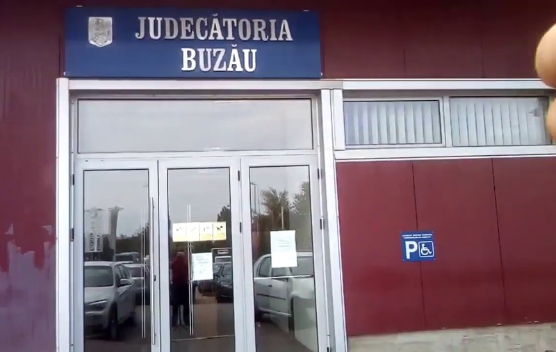 Ce s-a întâmplat cu primul român condamnat la închisoare cu executare după ce a fugit din spital, deși era suspect COVID