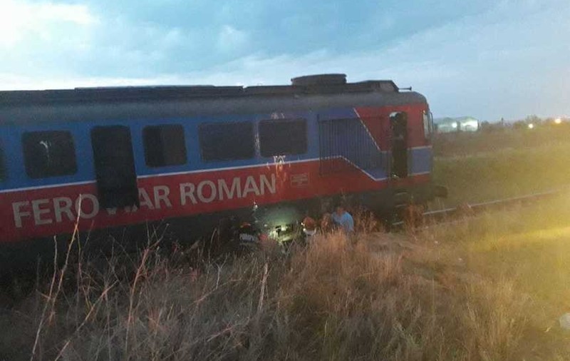 Locomotiva unui tren cu 39 de vagoane încărcate cu păcură a luat foc în mers, la Constanța