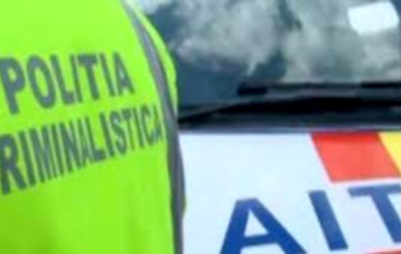 O crimă între frați a fost descoperită înainte de înmormântare, în Neamț