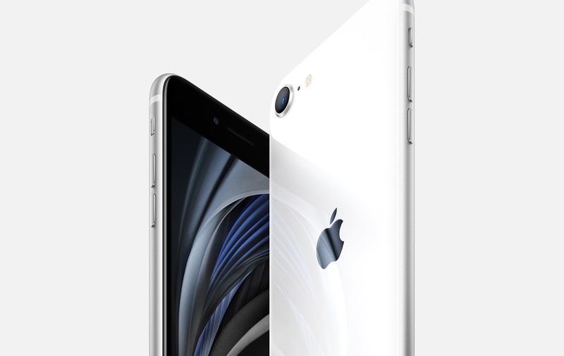 Cel mai accesibil iPhone: SE 2020. Cum arată noul model cu procesor Apple 13 Bionic, cel mai rapid chip pentru smartphone