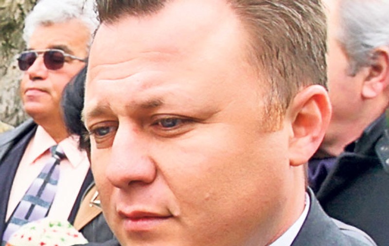 Dragoş Dolănescu: «În baza lui Ionuţ, tata nu mai vede festival!»