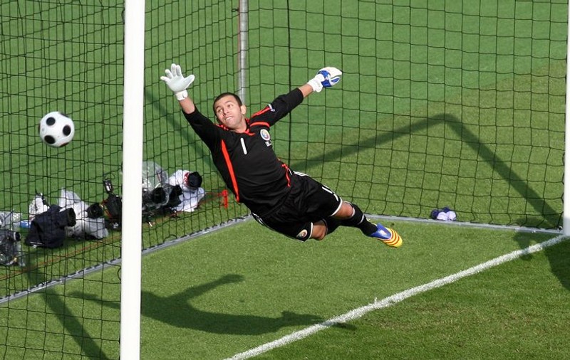 Lobonţ mizează pe Chivu şi Mutu