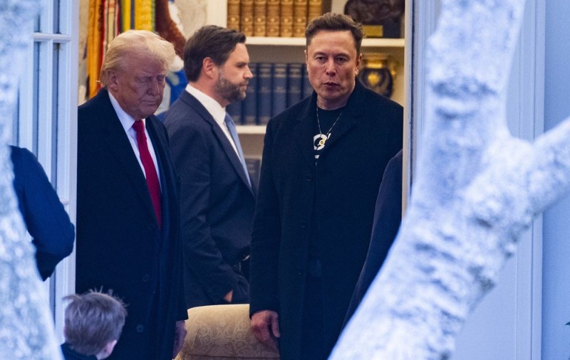 JD Vance insistă că Donald Trump nu se află pe lista infractorului sexual Jeffrey Epstein: „Nu a făcut nimic rău”