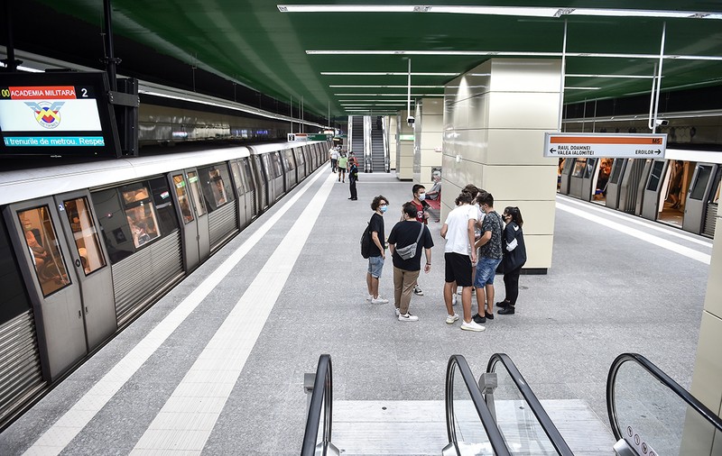 9 stații de metrou din București vor fi modernizate. Grindeanu: Finanțarea, din bugetul Sectorului 4 „sau alte surse legale”