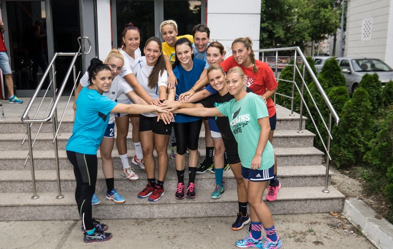 A fost înființată prima echipă feminină de handbal din istoria clubului CS Dinamo