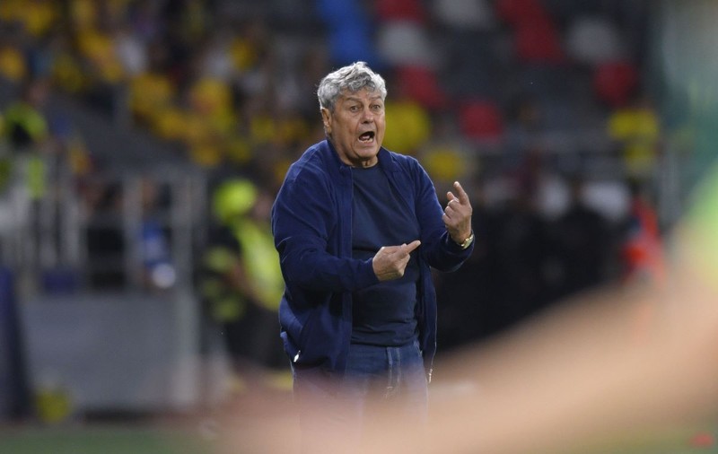Mircea Lucescu, sfătuit să nu se opereze. „Un prieten a murit din cauza anesteziei”