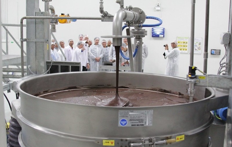 Alarmă de Salmonella la cel mai mare producător elvețian de ciocolată: „Am oprit totul”