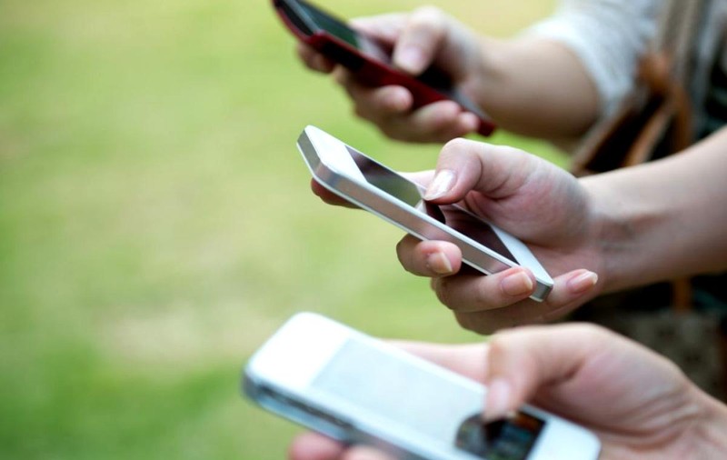 Cine a creat primul telefon mobil și cum arăta acesta
