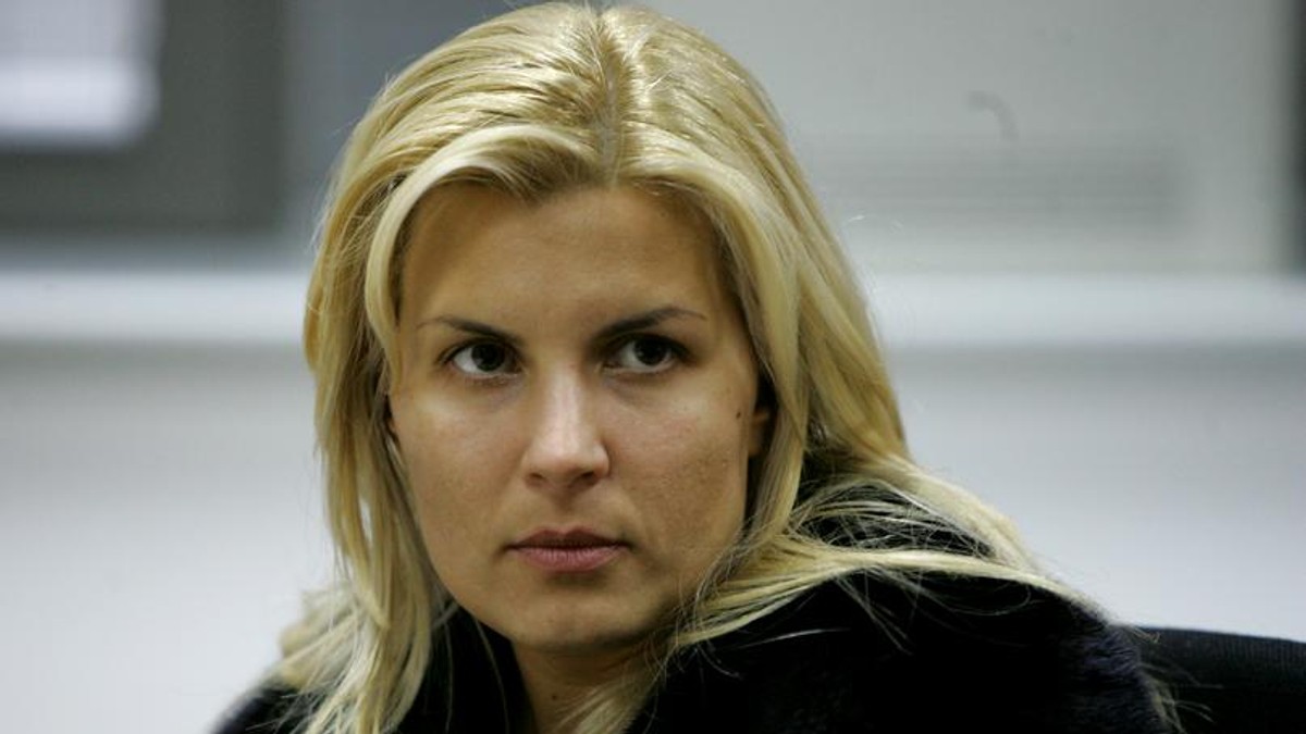 Elena Udrea transmite că se bucură pentru achitarea lui Tăriceanu