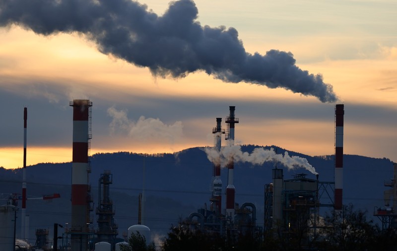 Cinci persoane au fost rănite în urma unei explozii la o uzină chimică din Franța care produce un compus organic extrem de toxic