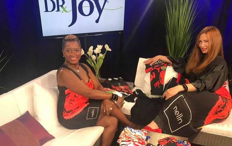 VIDEO/ Fostul model român Nelly Năstase a ajuns la televiziunile americane cu hainele pe care le creează