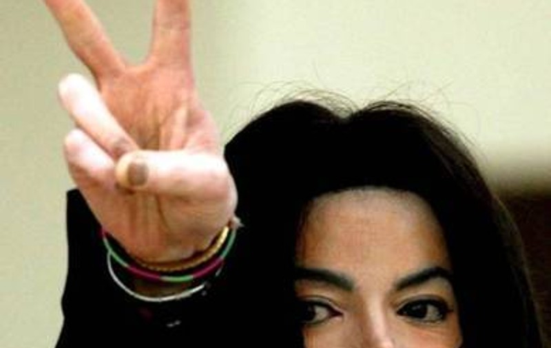 ULUITOR! Michael Jackson ar putea fi reînviat! Vezi cum e posibil