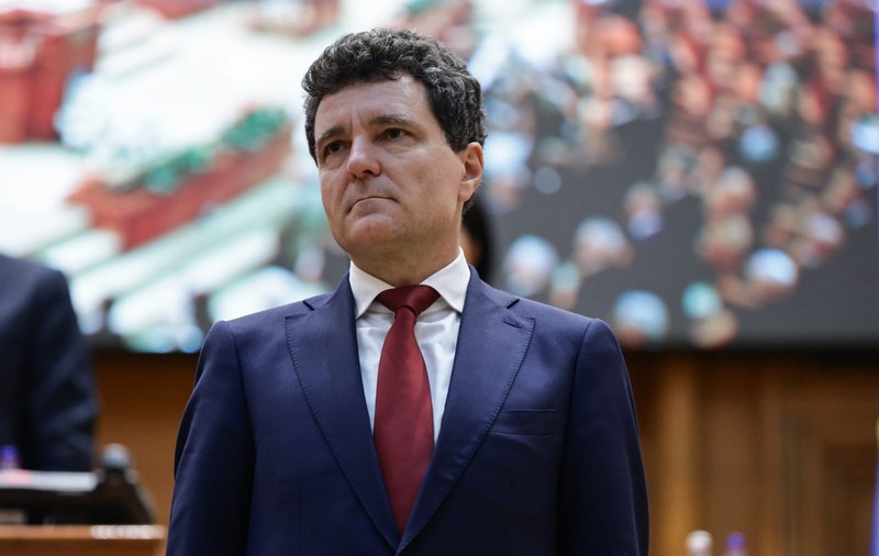 Reformarea serviciilor secrete, marea provocare a mandatului de președinte al lui Nicușor Dan