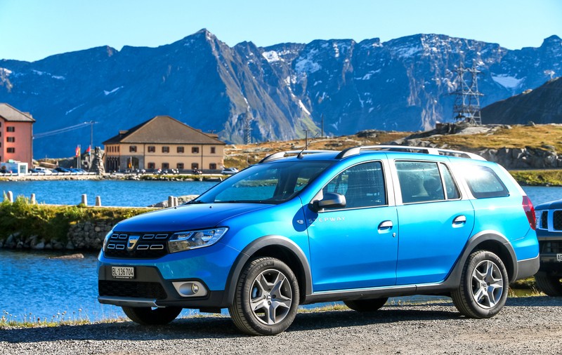 Funcții ascunse la modelele Dacia. Cum pot fi activate?