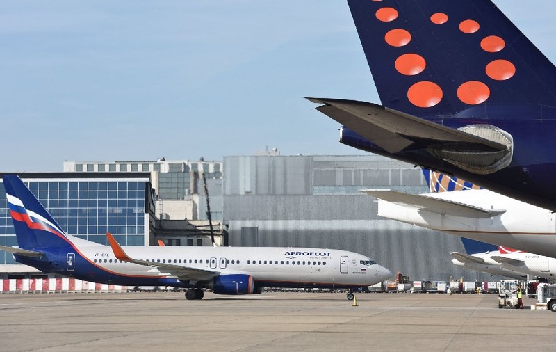 Aeroporturile din Bruxelles, blocate din cauza unor drone: „Încearcă să semene panică în Belgia”