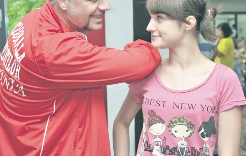 Adrian Enache are o fată topmodel
