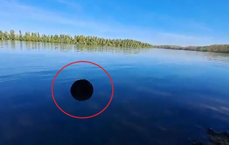 Mină marină, descoperită în Delta Dunării: ISU și Forțele Navale Române s-au contrazis pe războiul din care provine arma