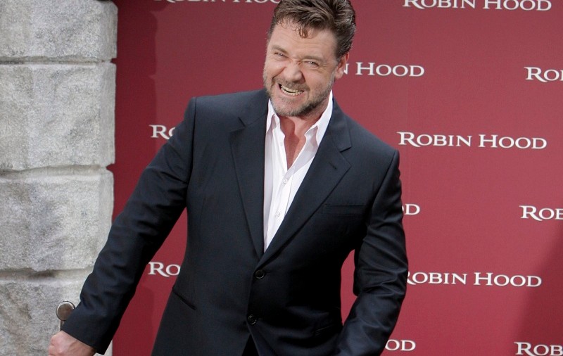 Russell Crowe: "Michael îmi făcea farse la telefon"