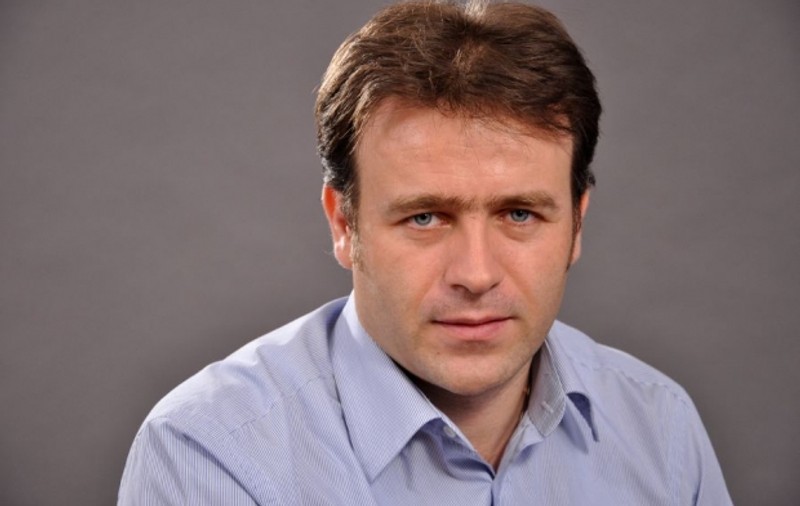 FELIX TĂTARU, OMUL de campanie A DOI PREȘEDINȚI, dă cu subsemnatul la DNA