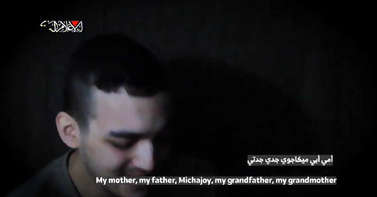 Organizația islamistă teroristă palestiniană Hamas a difuzat sâmbătă, 30 noiembrie, o nouă înregistrare video cu unul dintre israelienii luaţi ostatici anul trecut