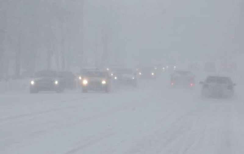 Prognoza meteo pentru luni şi marţi. Vremea se răcește în aproape toată țara