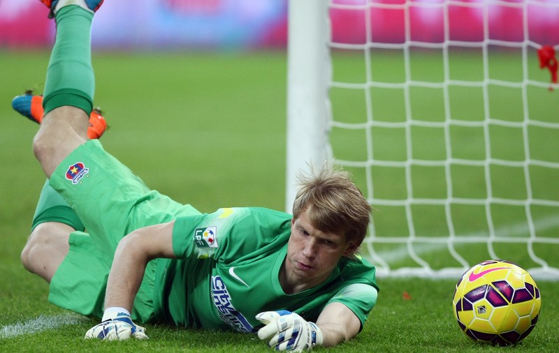 Arlauskis îşi face bagajele. Steaua s-a orientat către un nume-surpriză